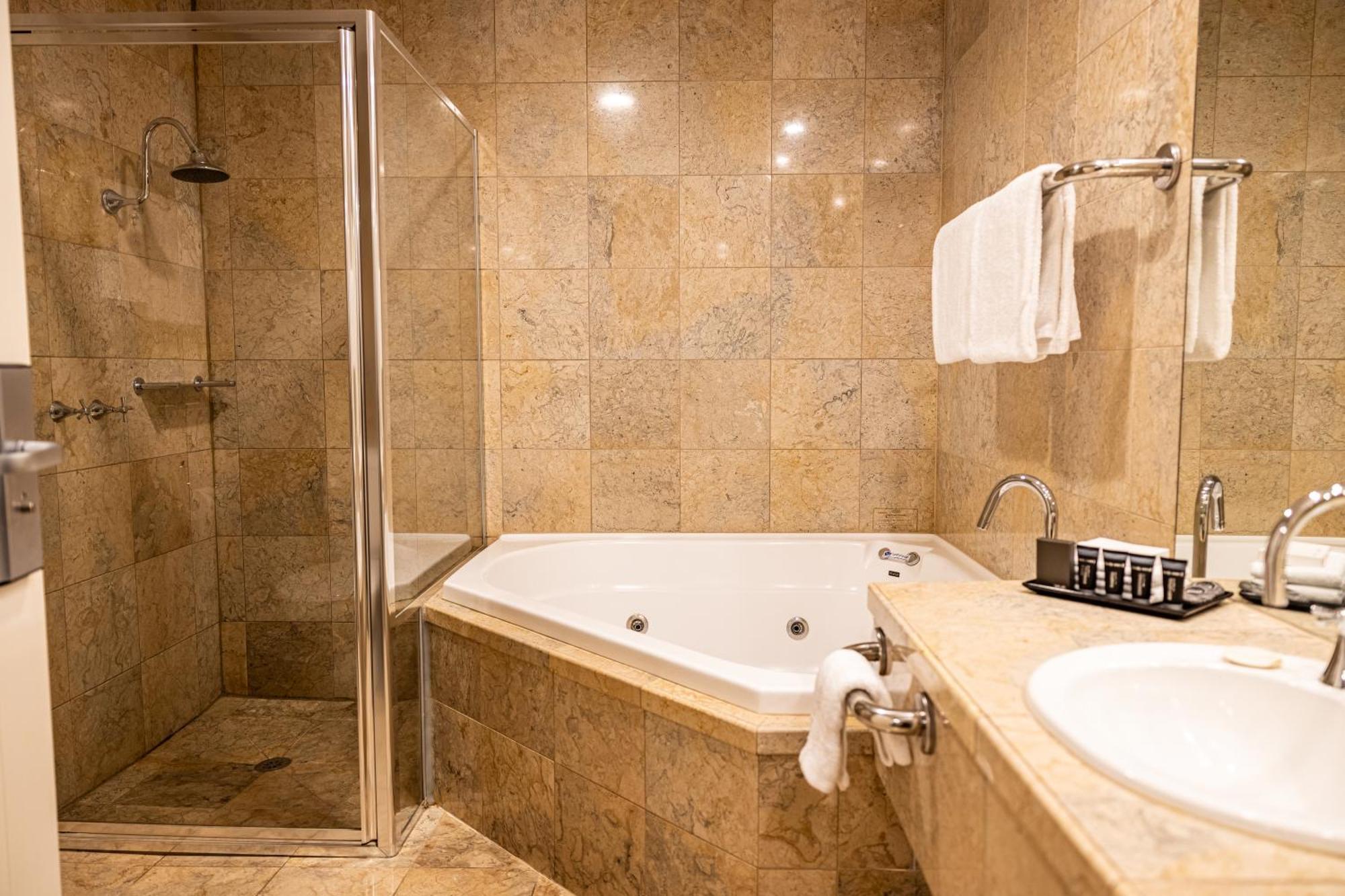 Spa Suite